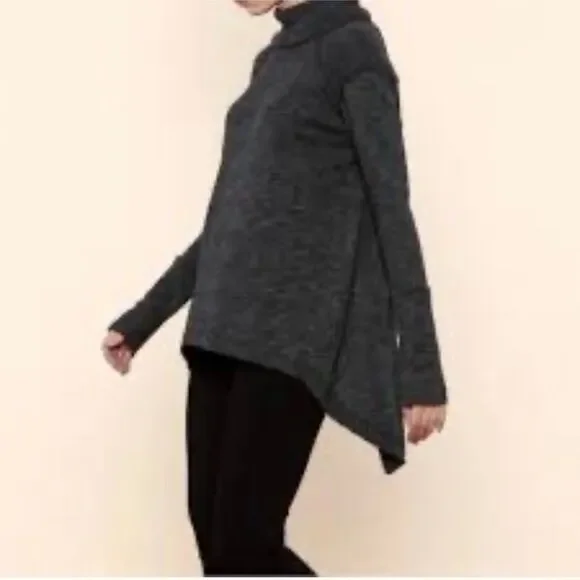 Free People We the Free Split Back‎ Gray Turtleneck Size Small - Picture 2 of 9